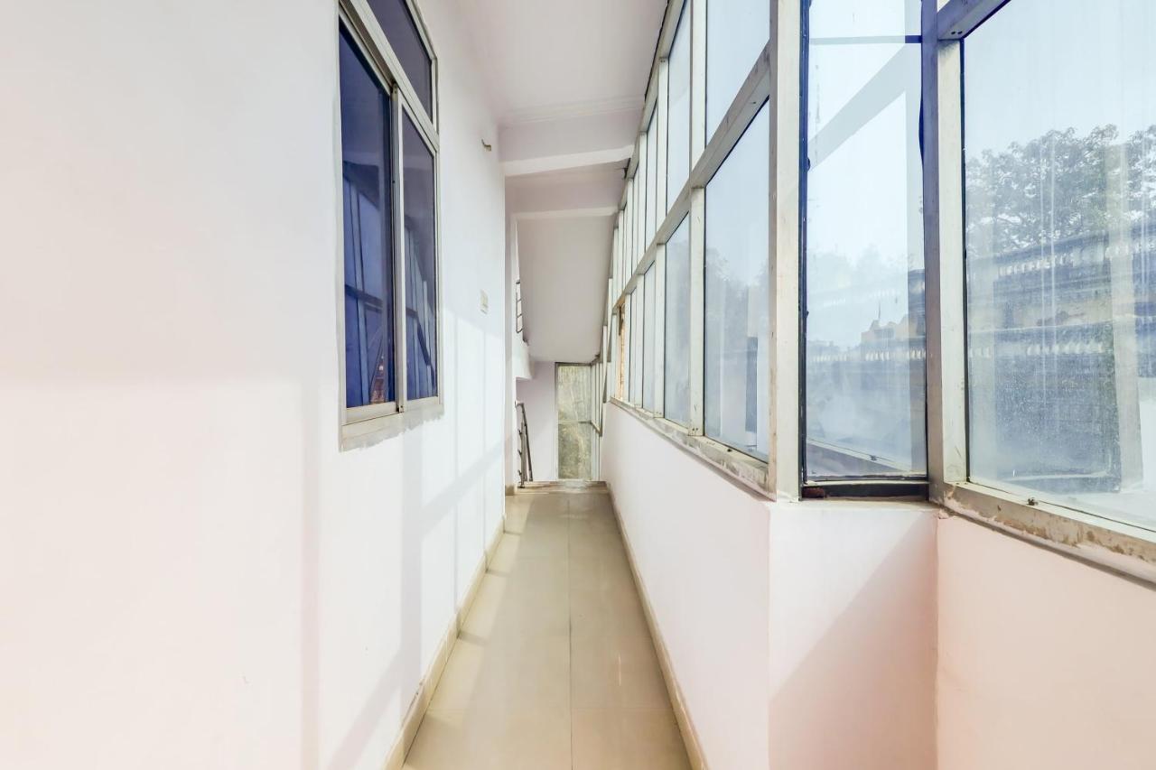 Hotel Super Collection O Dolphin Lucknow Zewnętrze zdjęcie